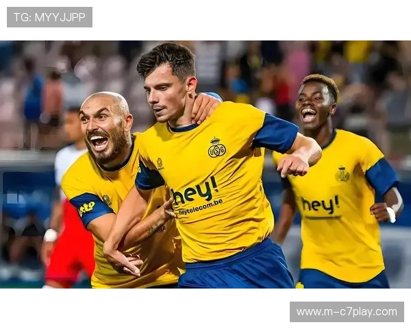 纽卡斯尔1-0小胜埃因霍温,欧冠主场保持强势 纽卡斯尔1-0小胜埃因霍温,欧冠主场保持强势